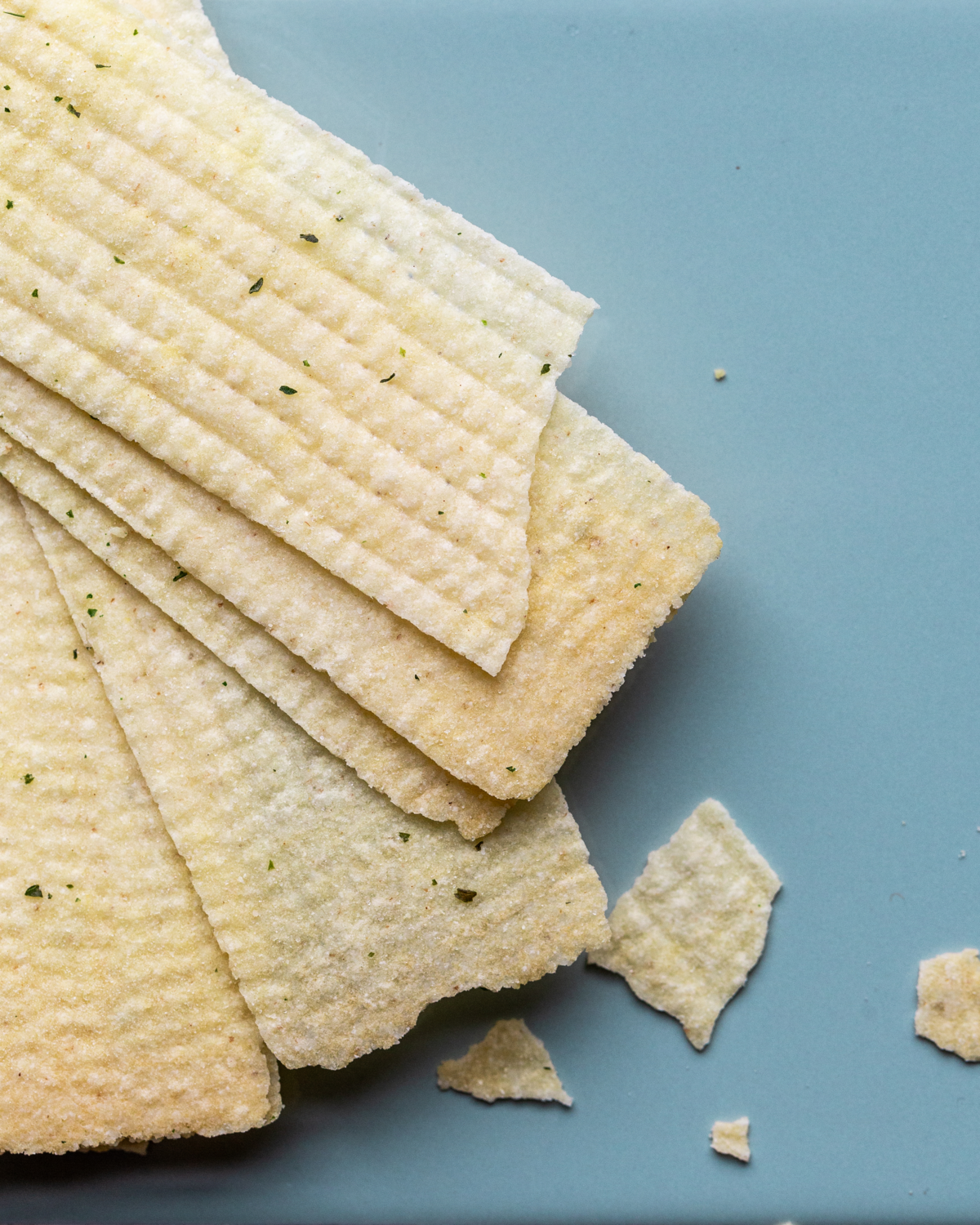 Chips mit Sauerrahm & Zwiebeln