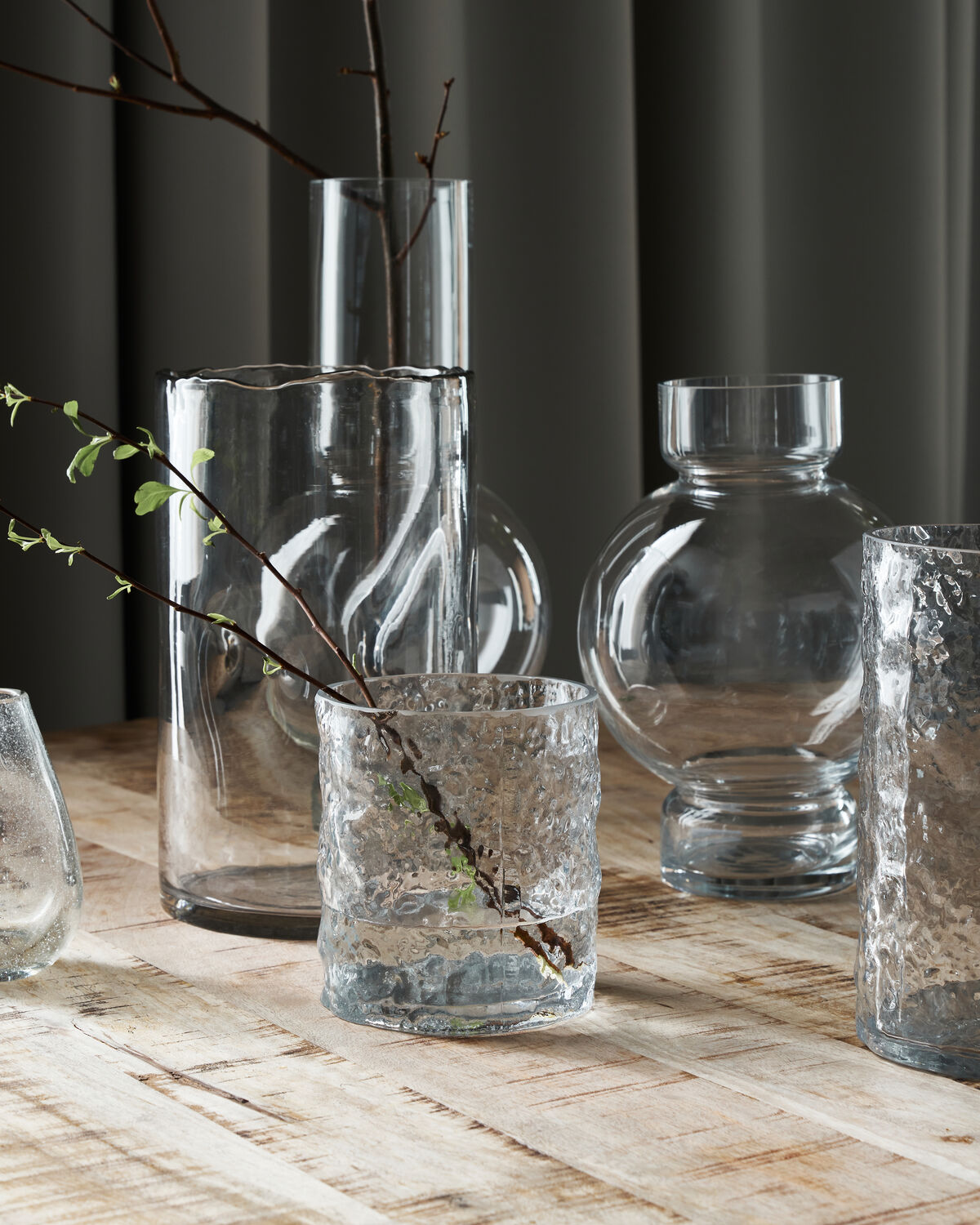 House Doctor Vase Huri – Klar – H: 13 cm, dia L: 11.5 cm