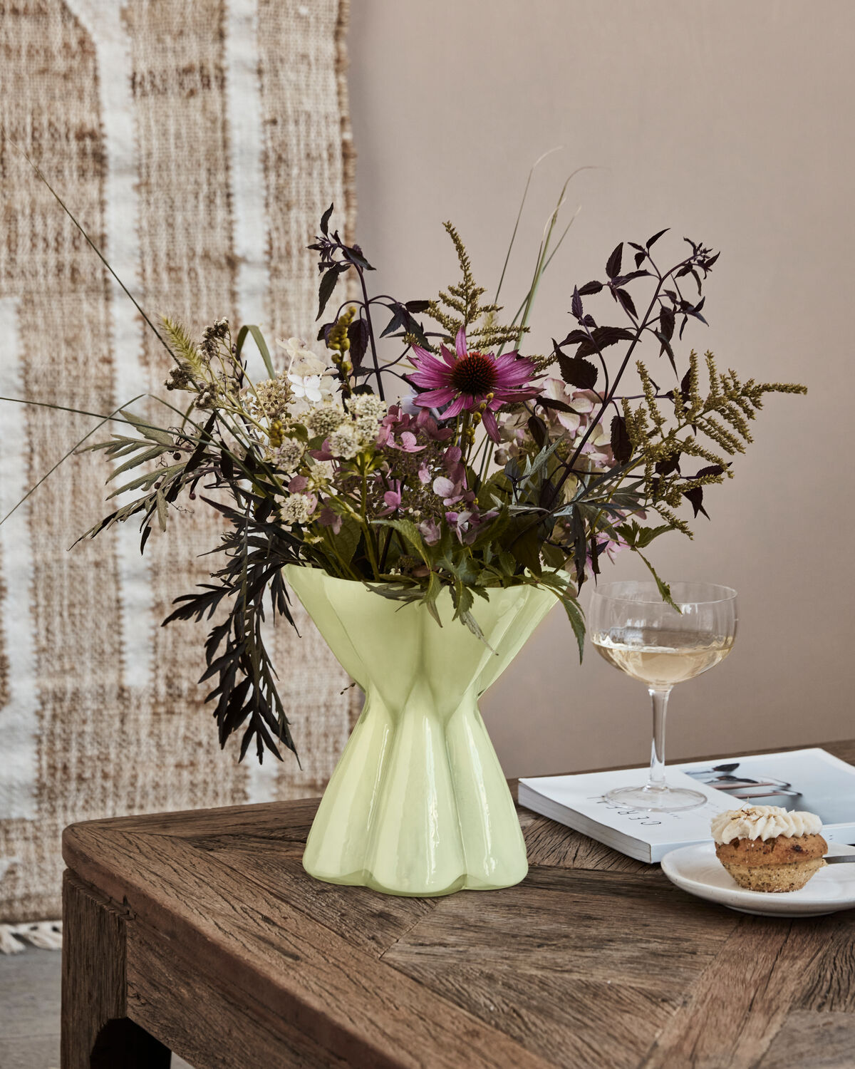 House Doctor Vase Say – Gelb – H: 21.5 cm, dia S: 17.5 cm, dia L: 20 cm