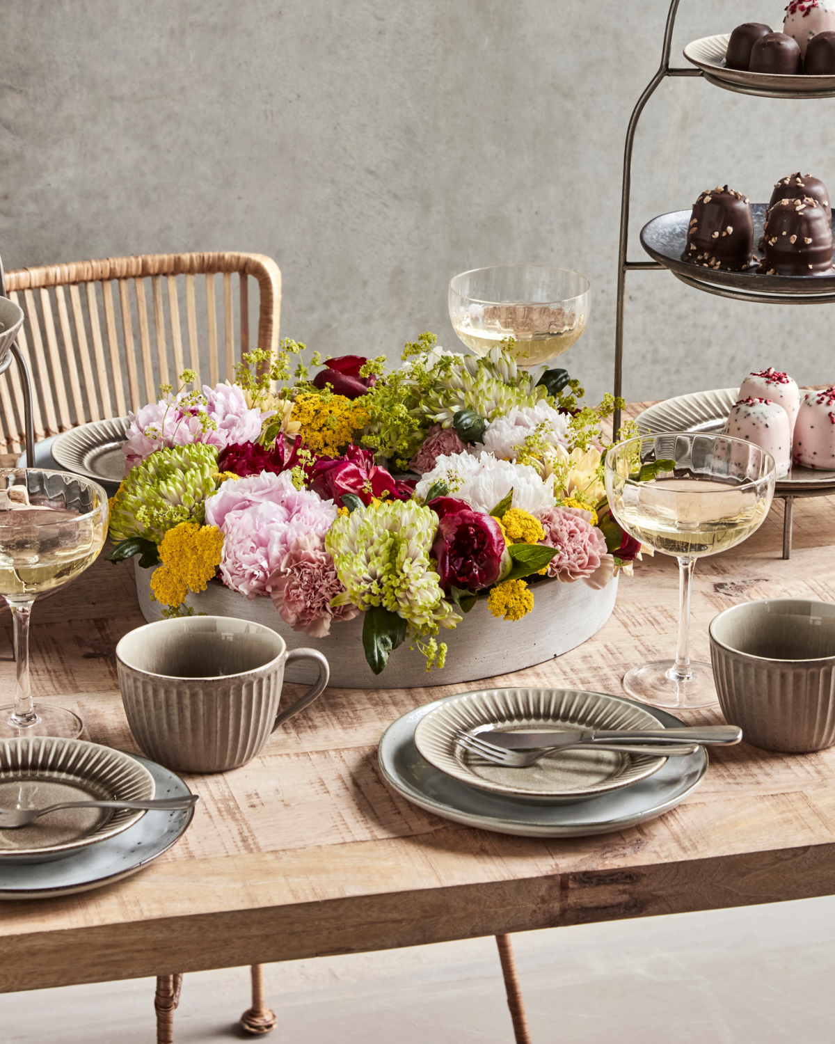 Candle stand, HDThe ring, Grey