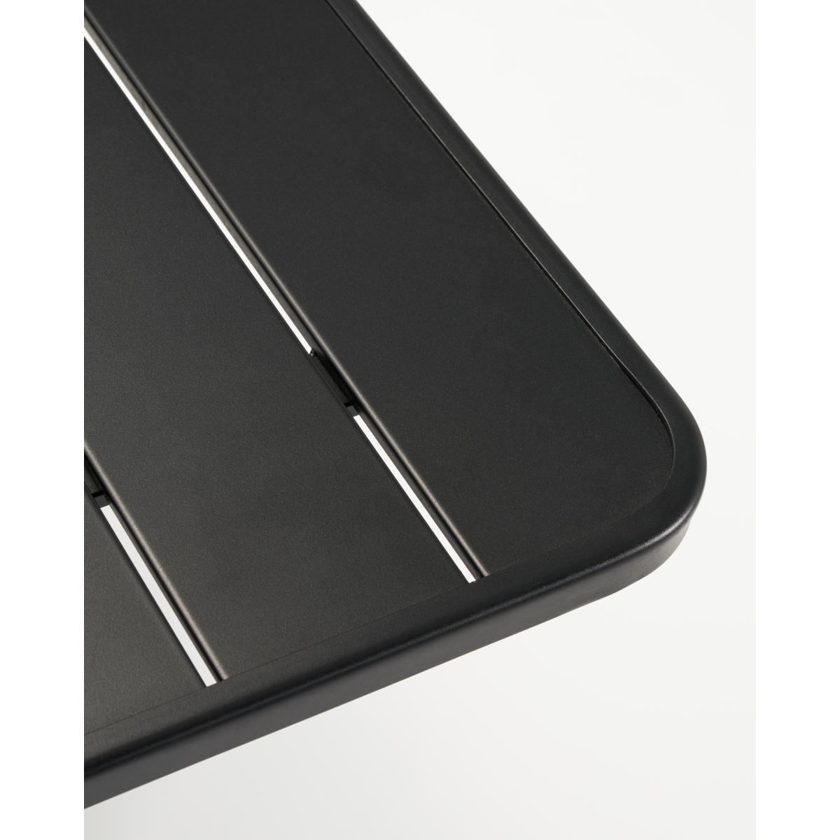 Garden table Helo Black