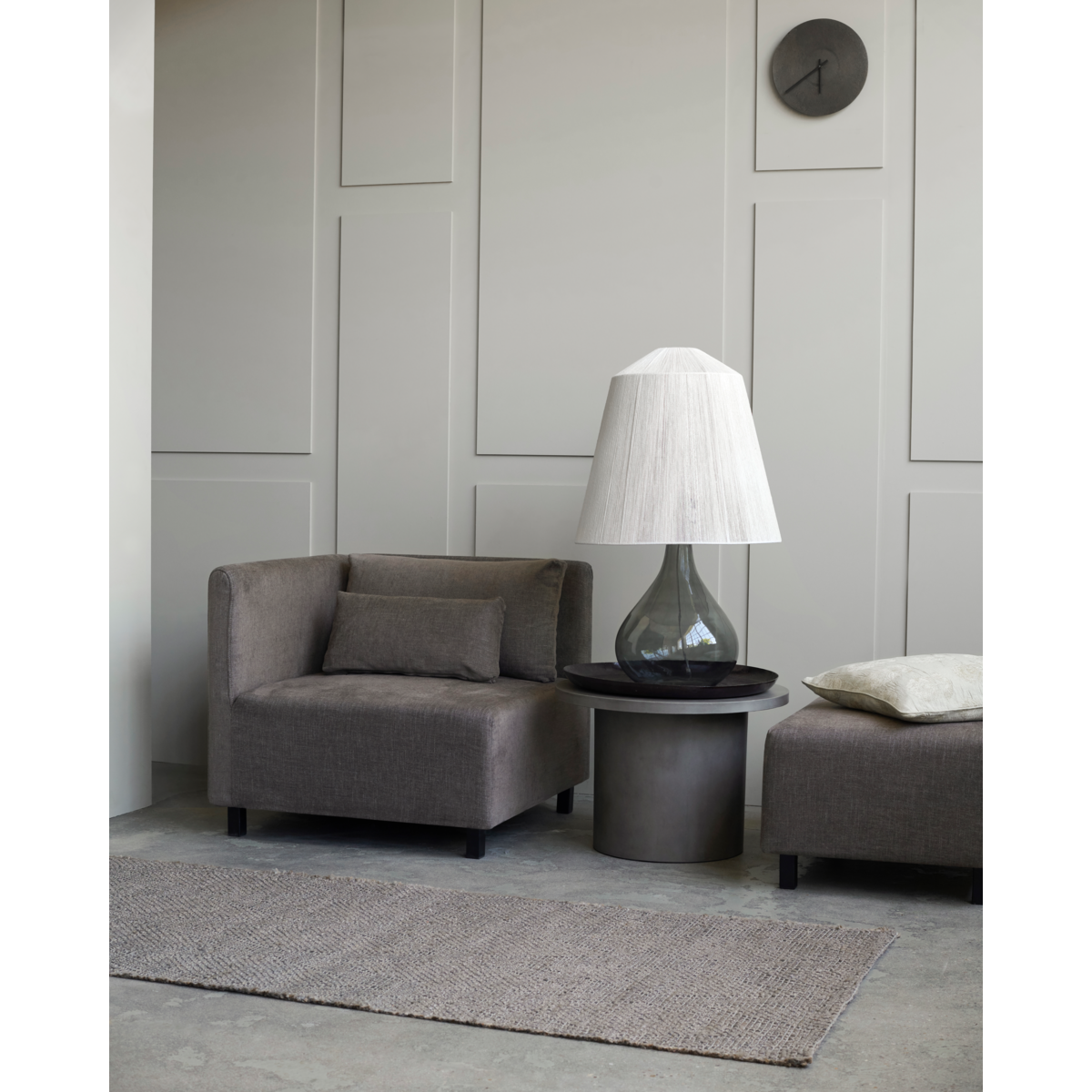 Graubraunes Sofa Eckteil
