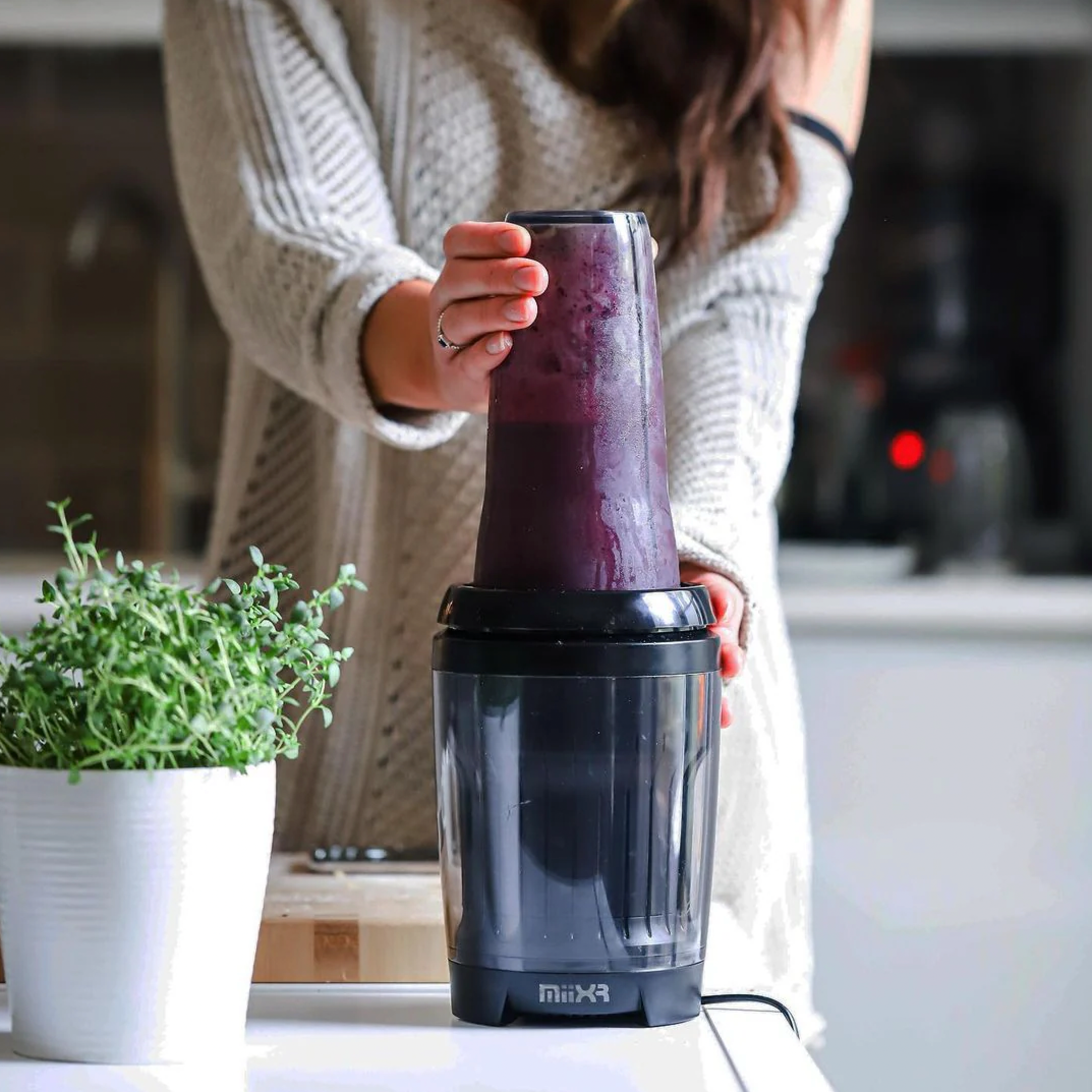 MiiXR X7 Nutrition and Protein Blender
