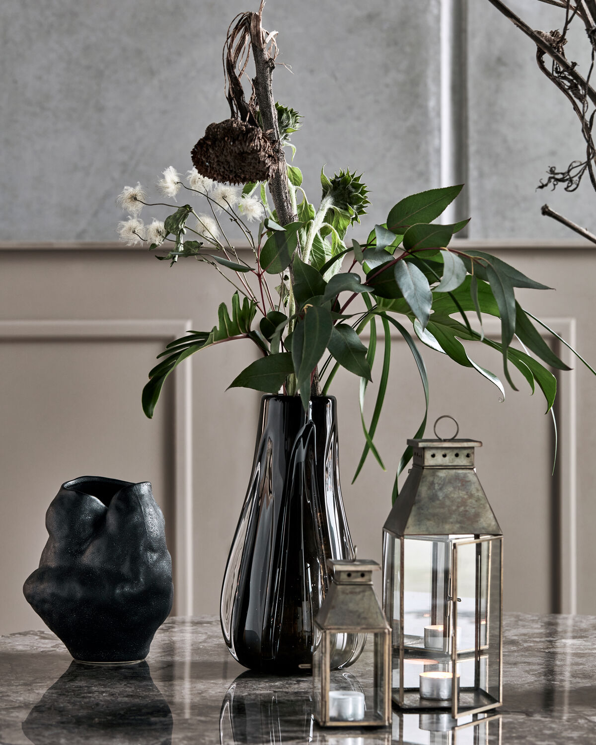 House Doctor Vase Ramm – Braun – H: 30 cm, dia L: 16 cm