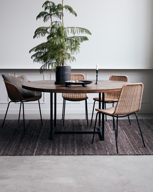 Round dining table Kant 160 cm