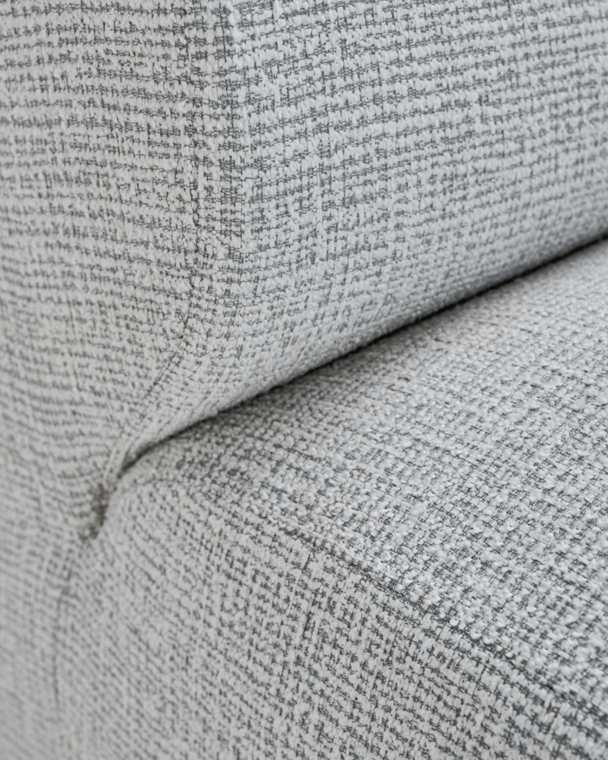 Graues Sofa von House Doctor