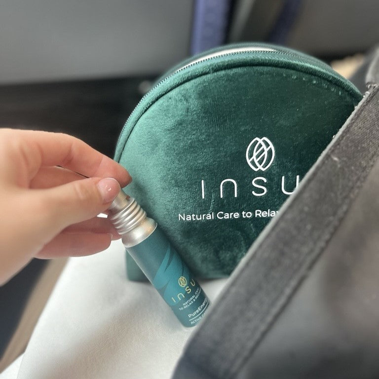 INSUI Beauty Tasche mit Active Care Spray
