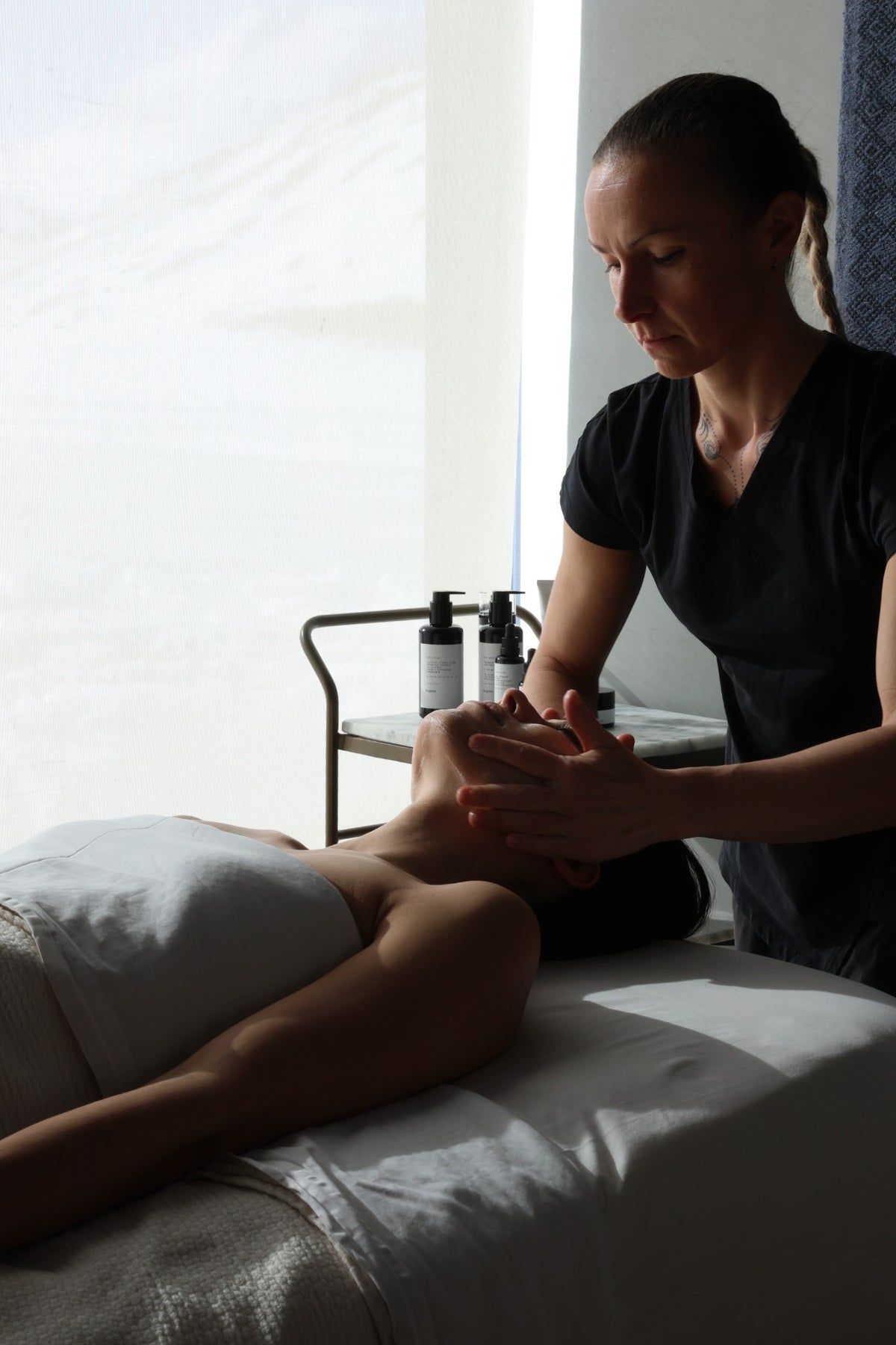 BOGDAO – Pflegeritual im Spa bei Deplar Farm