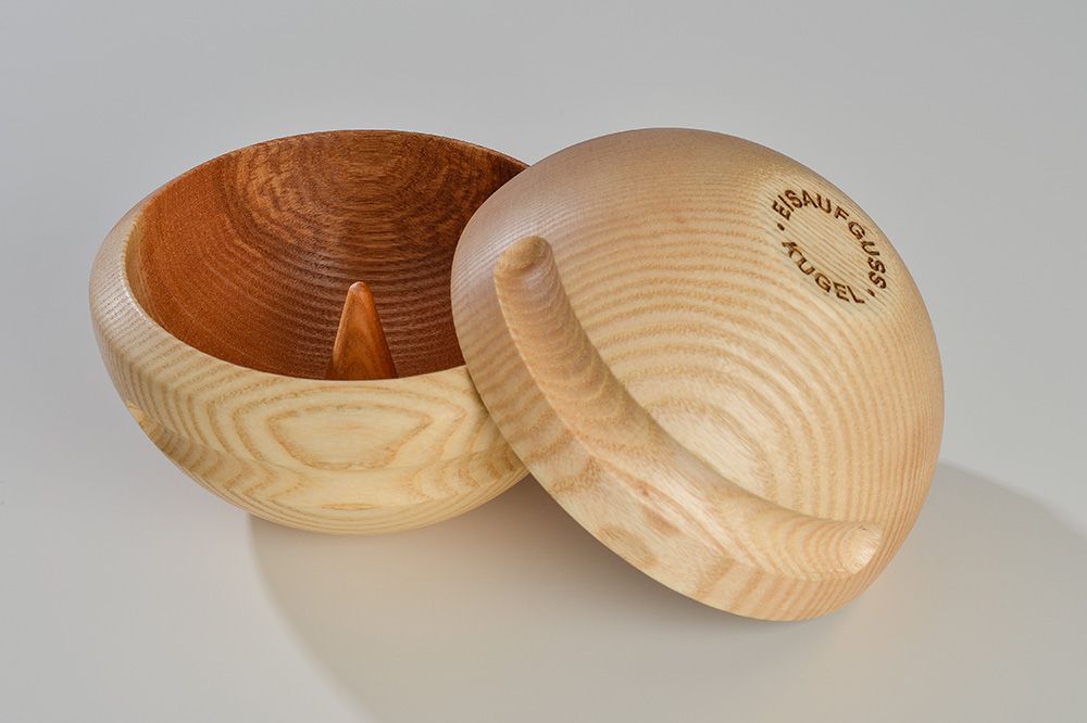 Eis-Aufgusskugel aus Holz