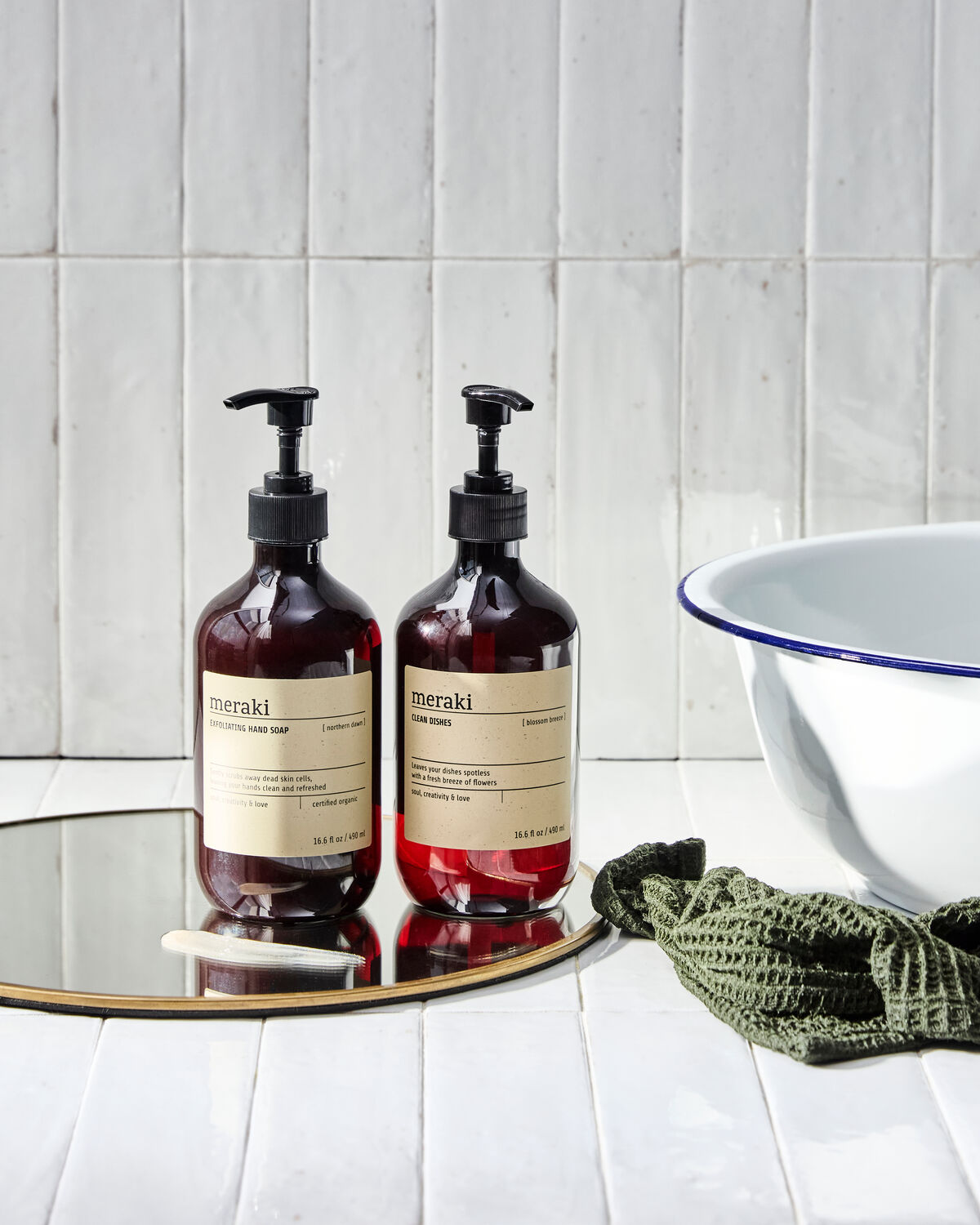 Meraki Geschenkbox Northern Dawn Peeling-Handseife und Blossom Breeze Spülmittel