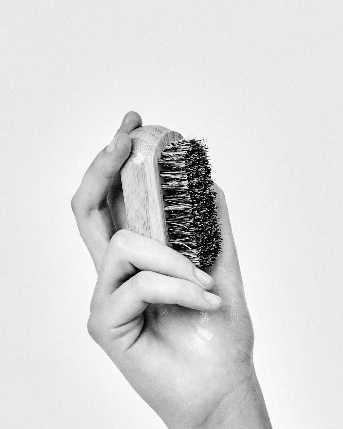 Meraki Nagelbürste MKbrush Anwendung