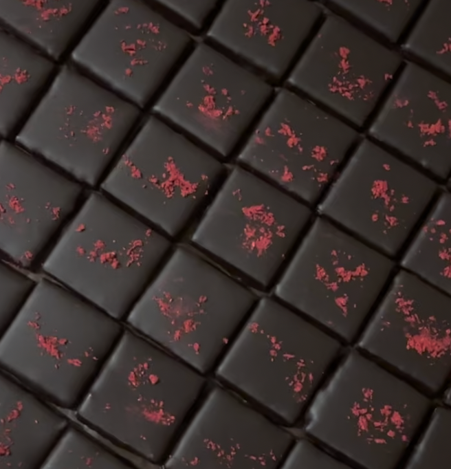 Raspberry & Macadamia – 4 Stück