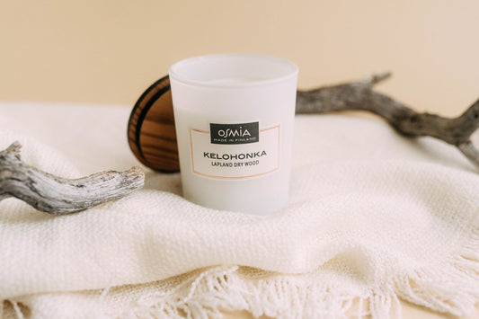 Lapland dry wood scented candle (150g)