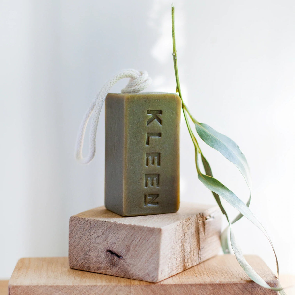 Kleen Soaps – Naturseife mit Kordel, ca. 160 g